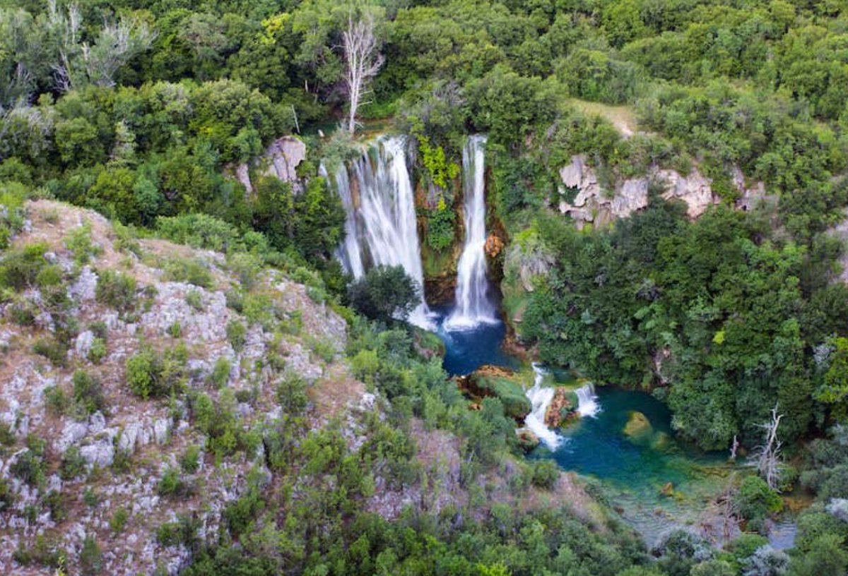 RiverMacMiller's tweet photo. Manojlovac waterval is wel de moeite waard. Hier een link met een viewpoint. https://t.co/8FVtf5vgQg https://t.co/xF5Lspppki