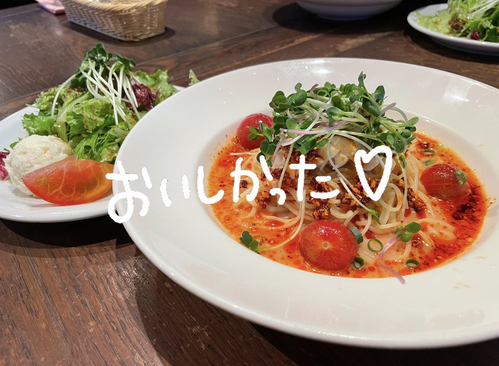 敦黄 tweet media
