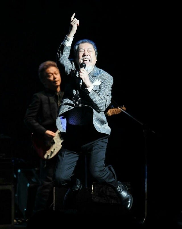 ChieEast's tweet photo. これからも変わらないけど変わっていくジュリーを見つめ続けていきたいしジュリーについていきたいです！！

#沢田研二
#ジュリー https://t.co/bKZjnO4IYL
