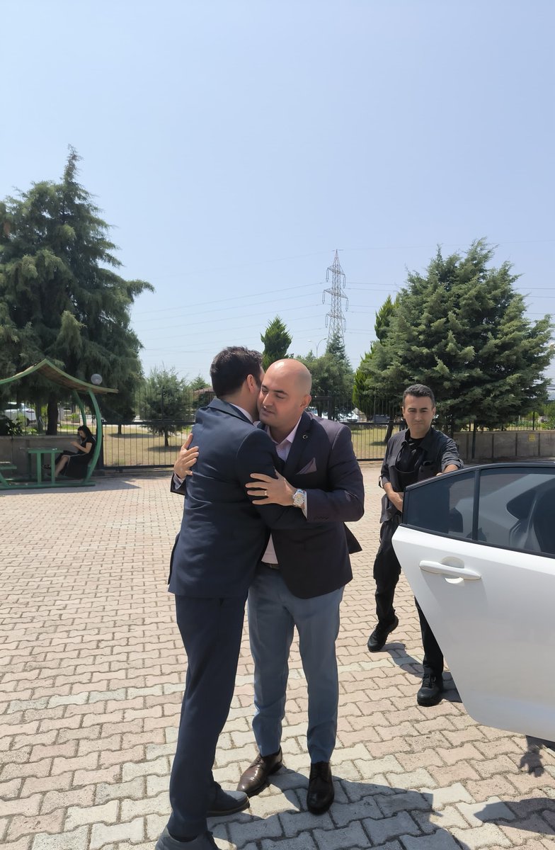 burhan79's tweet photo. VEDA
Değerli dostum, https://t.co/YoVhx32x6Xşsavcım yolun açık olsun, güle güle git inşallah... https://t.co/Im8StBUm5h