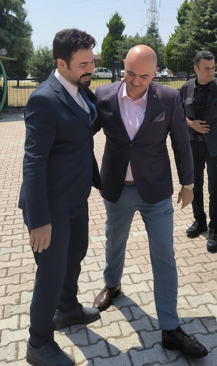 burhan79's tweet photo. VEDA
Değerli dostum, https://t.co/YoVhx32x6Xşsavcım yolun açık olsun, güle güle git inşallah... https://t.co/Im8StBUm5h