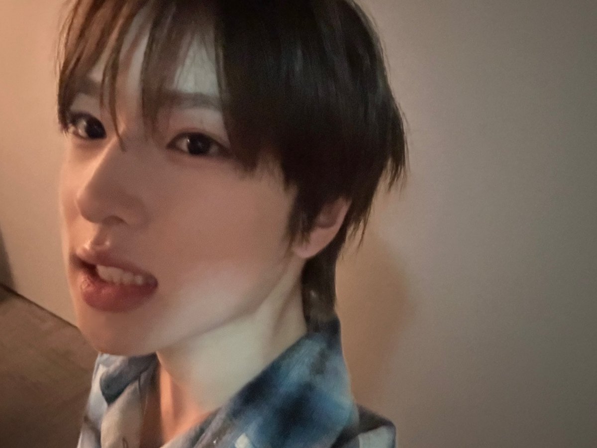 c_7i4r's tweet photo. 하..
나 진짜 막 미치겠네.
막장 가고,싶네 https://t.co/2Oe0FJi1ke