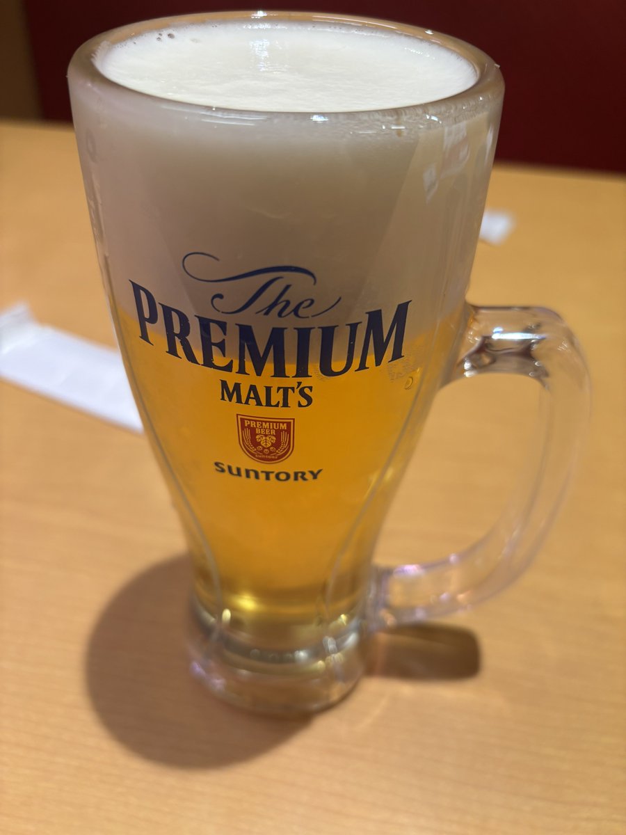 nanptk3's tweet photo. スシロー生ビール半額祭りは28日まで！！！！！！皆スシローに急げ！！！！！！！！！ https://t.co/NfFk02na4m