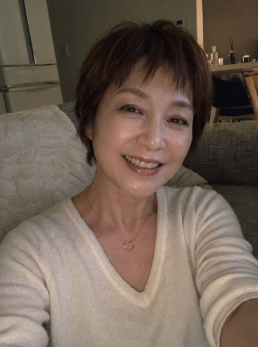 春那 tweet media
