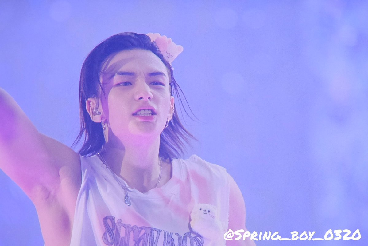 beoutthelight's tweet photo. น่ารักจังเลยวันนี้ น่ารักขนาดนี้ทำไมยังกัวสะเตจะทิ้งอีกน้อ ใครจะทิ้งลงล่ะอัยจิ๋ว🥺 ดื้อขนาดนี้อยู่เลี้ยงอีกนานแน่นอน!😣 https://t.co/81RGUXp6Ay