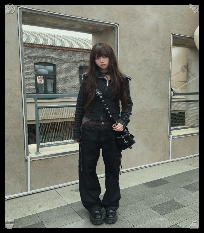 riansxah's tweet photo. 😇Embrace every chapter of your personal journey. Intrigue taking hold, she altered her path and headed for the souvenir store, her fingers brushing against the pepper spray in her pocket. The door stood slightly open, emitting a soft glow that crept into the corridor. https://t.co/Te0hQ1PK2a