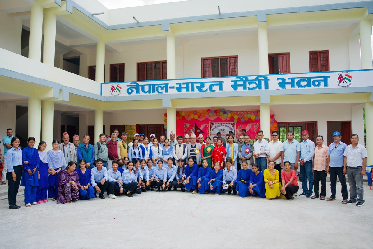IndiaInNepal's tweet photo. #India-#Nepal:Partners in Development 

The Kedar Surya Multiple Campus, Badikedar Rural Municipality, Doti, Sudurpaschim Province, was jointly inaugurated today by Mr. Basist Nandan, First Secretary @IndiaInNepal, and Mr. Bhairav Bahadur Saud, Chairman, Badikedar Rural Municipality, Doti. This High Impact Community Development Project #HICDP has been built with Government of India’s financial assistance, and is the 4th #HICDP in Doti district of Nepal.  

Press Release 🔗 https://t.co/IINThu2wlW

🇮🇳🤝🏻🇳🇵

@MEAIndia
@IndianDiplomacy 
@MofaNepal
@IndiaInNepal
@navsri6619 
#IndiaNepalFriendship
#SmallProjectsBigImpact