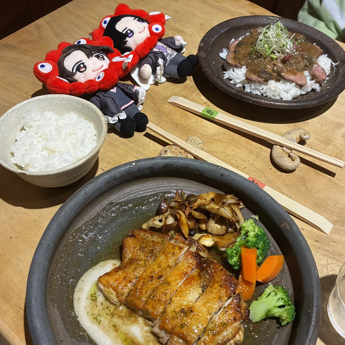 msyest_'s tweet photo. 今日は宇宙人の幸福論のロケ地「アルピーノお菓子やさん」（アルピーノ村の方がみんなみんな優しい）と文藝解体新書の配信地「角川武蔵野ミュージアム」（文庫本も漫画も絵本も写真集もあって楽しい）へ行ってきました！ハピナパワー満タン！💮 https://t.co/GH8uCcjVDC