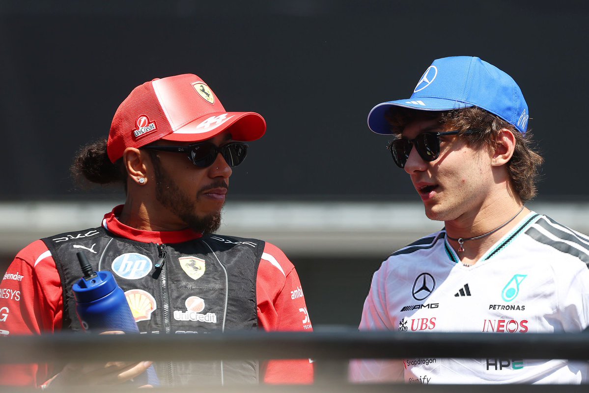 kimipoints's tweet photo. kimi with lewis during the drivers parade 🤍 https://t.co/P4tQovMVKC