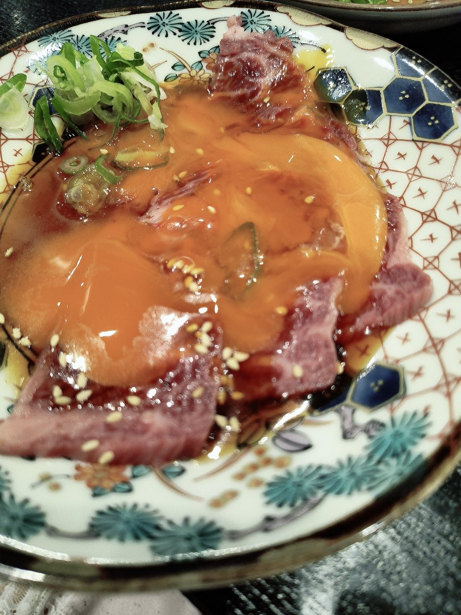 non_nfc_non's tweet photo. ママと生肉 https://t.co/NYx80W5xUM