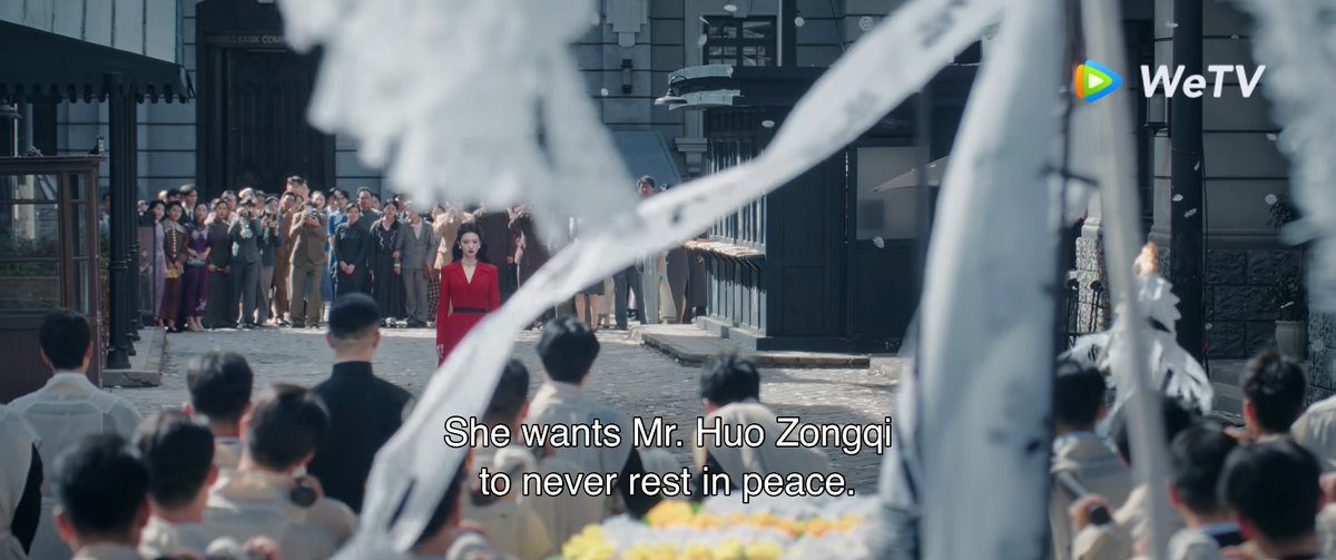 yingtaodiary's tweet photo. susu showing up in red to disrespect that demon one last time, ruin his funeral, and drag the huo family's crimes into the light 😌 she’s so iconic ugh i love her

#overdo https://t.co/woBubHNk4q