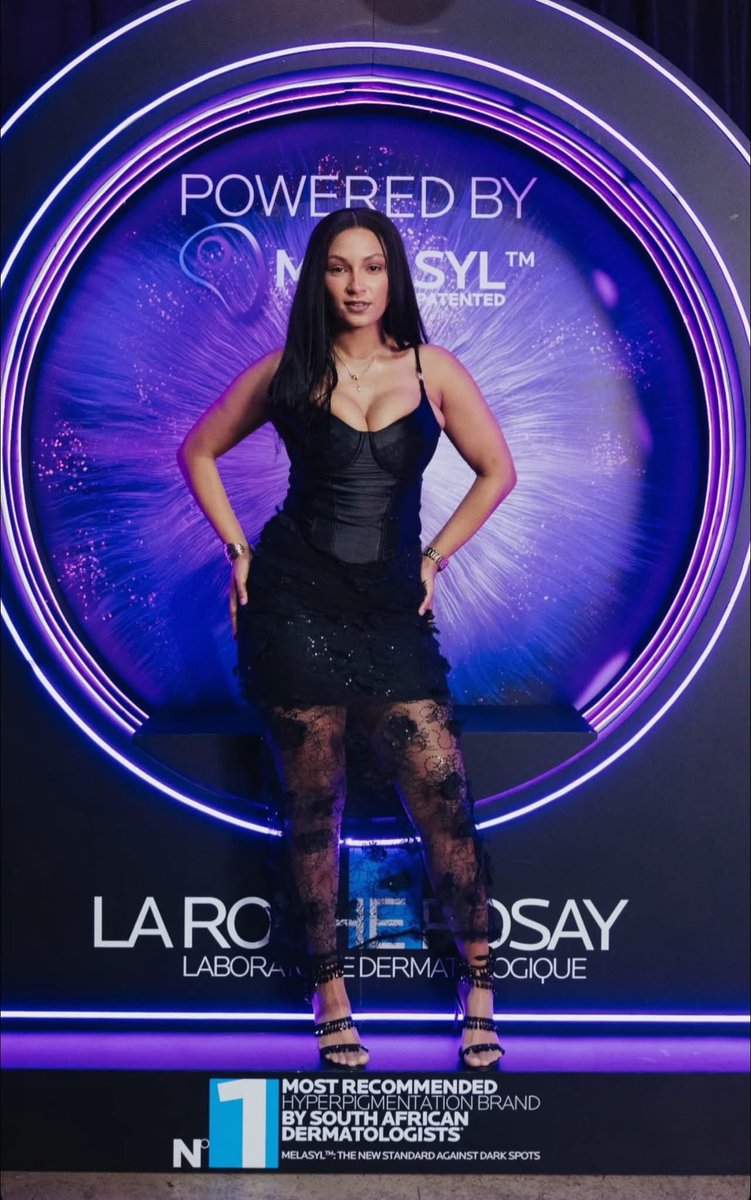 AshleyTrendtags's tweet photo. Her beauty and glow is so visible 🥳🥳🔥🔥

#AshleyOgle https://t.co/juVIHv8DTu