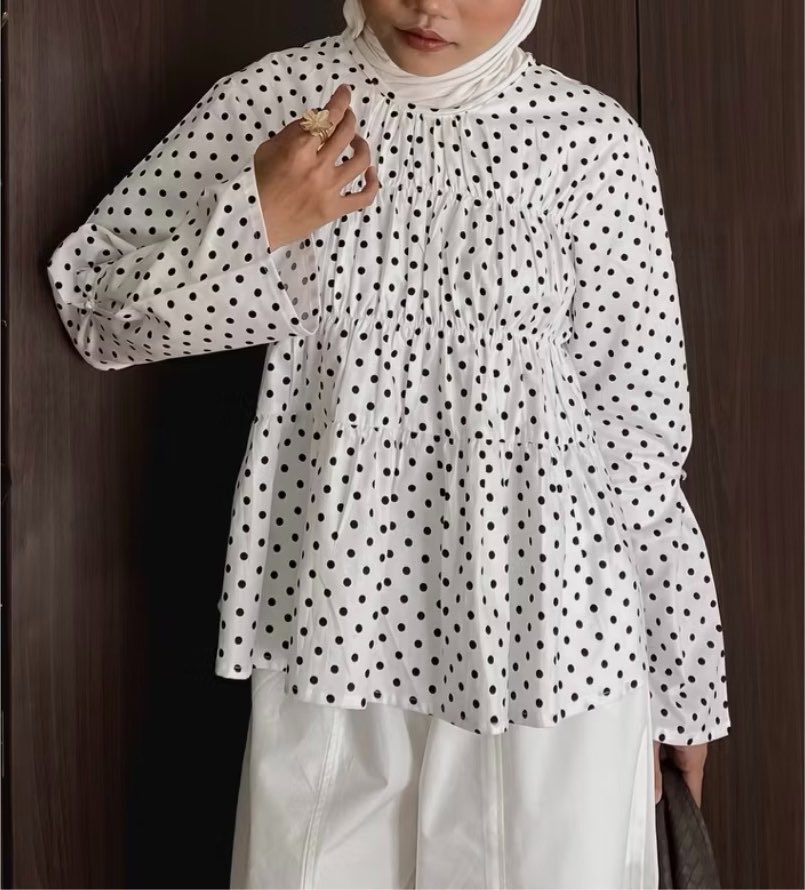 ayyiiceee's tweet photo. polka dots tops are sooo cute 😭🎀

ini beberapa polka dots tops super cute under 100k!!!!! 🫶🧵 https://t.co/nrwB6UX3md