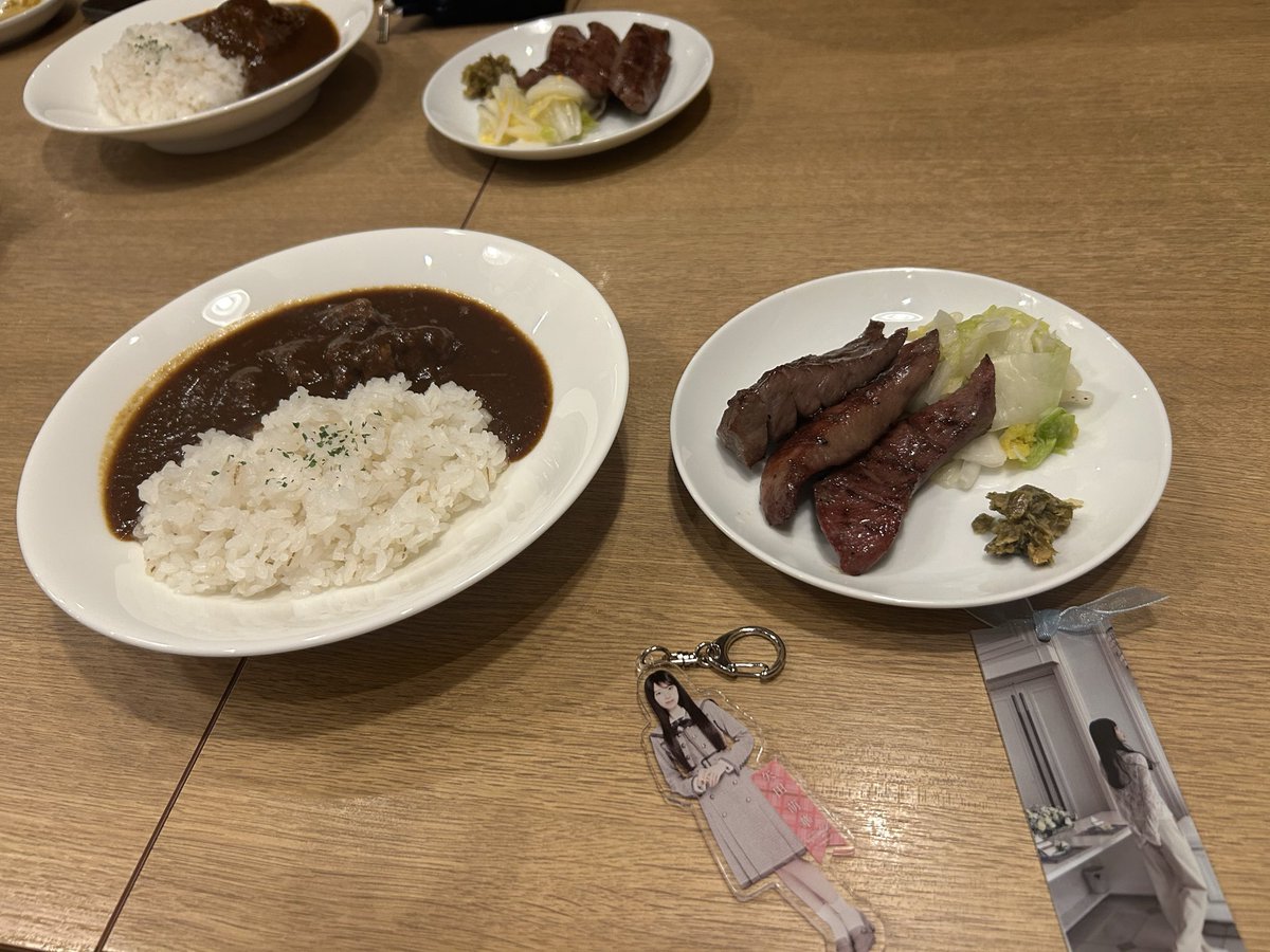 moemoekagachi's tweet photo. 牛タンを喰らう

#乃木坂全国ツアー宮城Day2 https://t.co/0ZLFCmU5M7