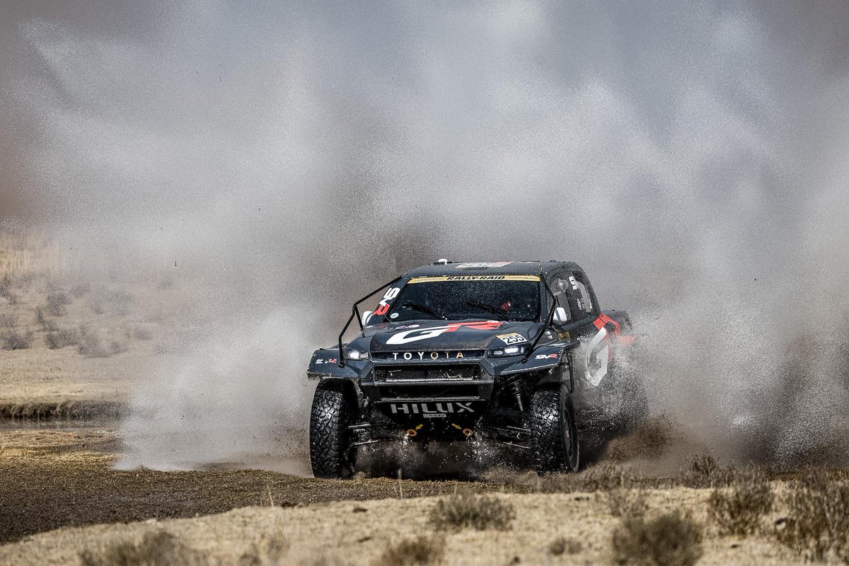 TGRSouthAfrica's tweet photo. Making a splash on the final day of the GR Stella 1,000 Marathon! ๐ฆ๐ฅ
#BackTGRSA #ItsNotABakkieItsAHilux #WhenTheresToughToBeDone https://t.co/3YrCHNiUgh