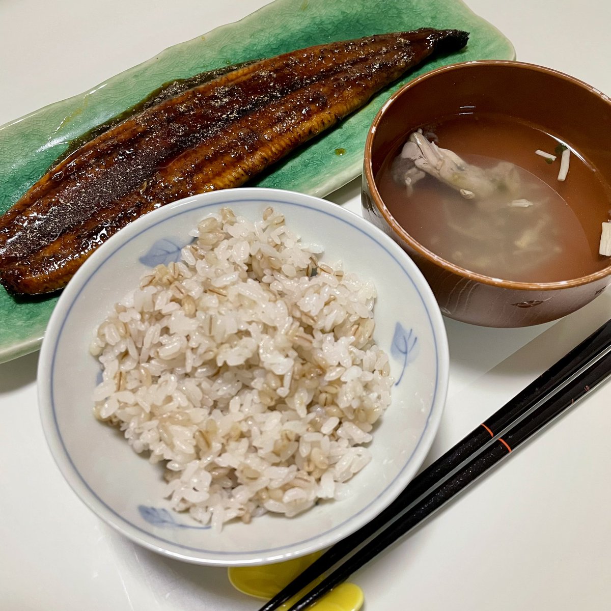 akizu24's tweet photo. 一応、鰻を食べておきます。 https://t.co/IDjXNd19Ju