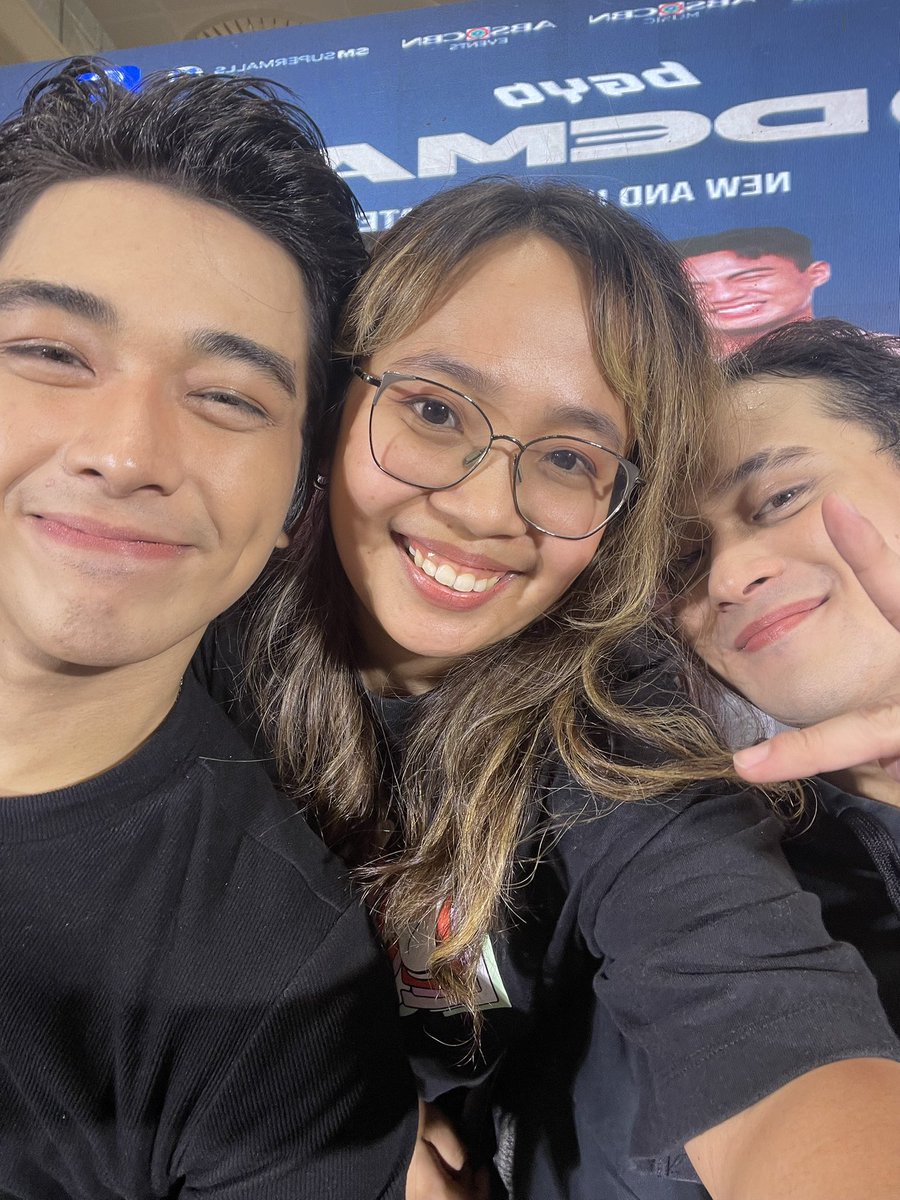 aeiciiee's tweet photo. Kung hindi man sasuccess maging Sinta, kahit mean girl nyo na lang @BGYO_Akira @BGYO_Gelo 

GelKira layag 🫶🏻

BGYO OnDEMAND BATANGAS
#BGYOinBatangas
#BGYO @bgyo_ph https://t.co/3cLgjszma9