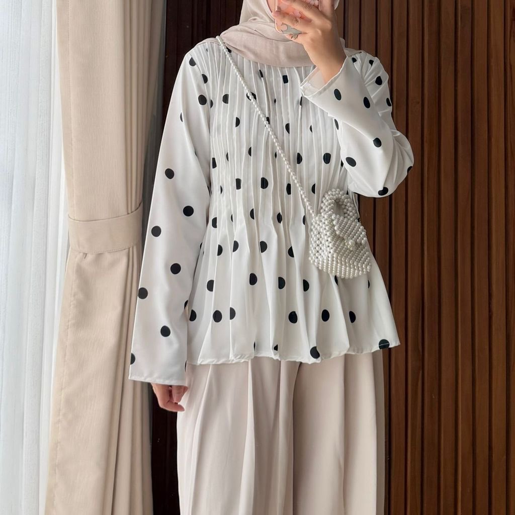 ayyiiceee's tweet photo. super gemess ruffle gituuuuu ada berbagai warna 😭😭 rasanya pengen punya semua warna

https://t.co/s0vSaa9E44 https://t.co/DAWIaQX6fW