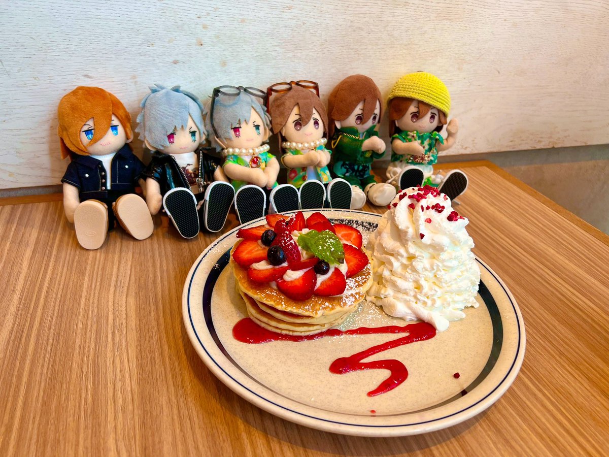 kar_104's tweet photo. 今日は翡翠さんと一緒にパンケーキ🥞を
食べて来ました〜🥰✨️
何だかんだ座ってゆっくりお話できたのが
初めてだったのでめちゃ楽しかった♡ https://t.co/OZSoWlUP2x