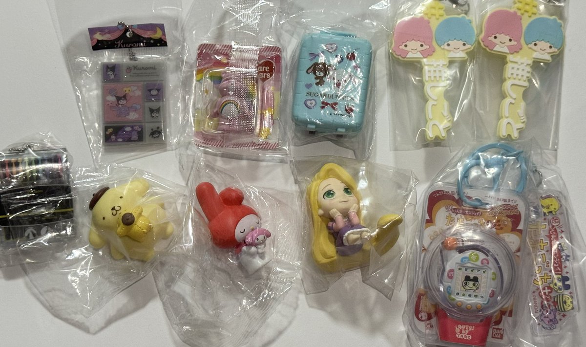 WSExJyy's tweet photo. ガチャガチャ　カプセルトイ　交換

【譲】画像参照
サンリオ たまごっち スンスン ポテトヘッド ディズニー

【求】3枚目画像 
その他 めじるし なんでも検討します

都内手渡し 郵送可
まとめて優先します
お気軽にお声掛けください🙇‍♀️ https://t.co/4fQpanjCdb
