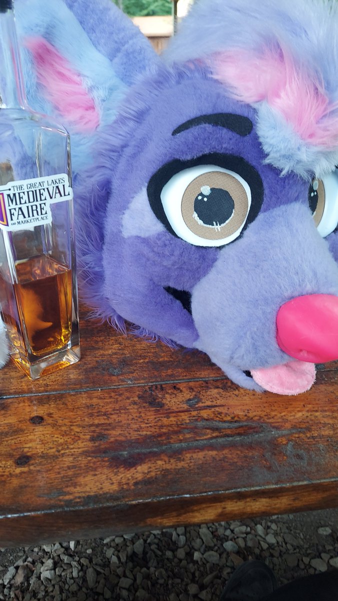 Bean_Sh3p's tweet photo. Had a great time at the Great Lakes Medieval Faire
Thank you to everyone who said Hello and asked for photos ^^ https://t.co/4IBl309aPk
