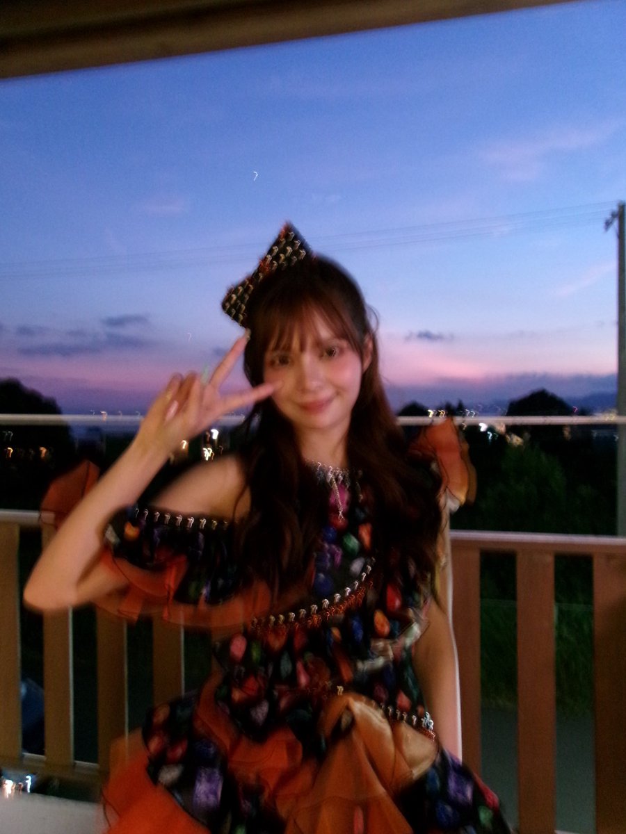 natsu_ct0317's tweet photo. 今までで1番熱い夏にしようね https://t.co/r2O84bOlk2