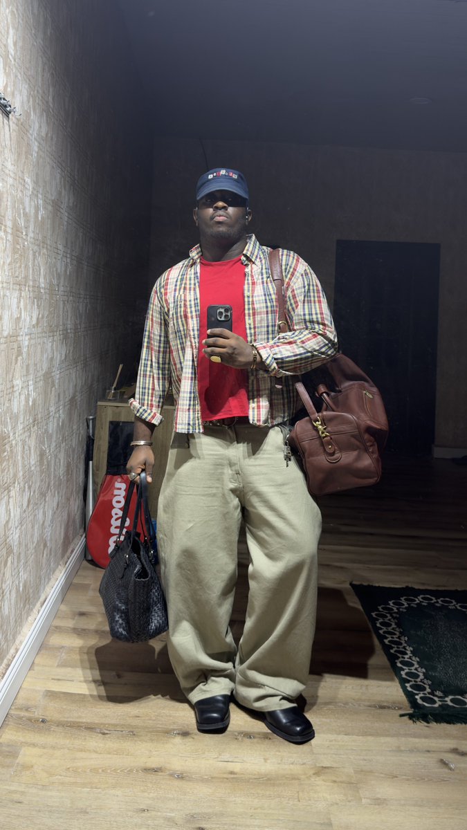 kuroamachreee's tweet photo. Another Sunday, Another Fit! https://t.co/nFR5XpArgS