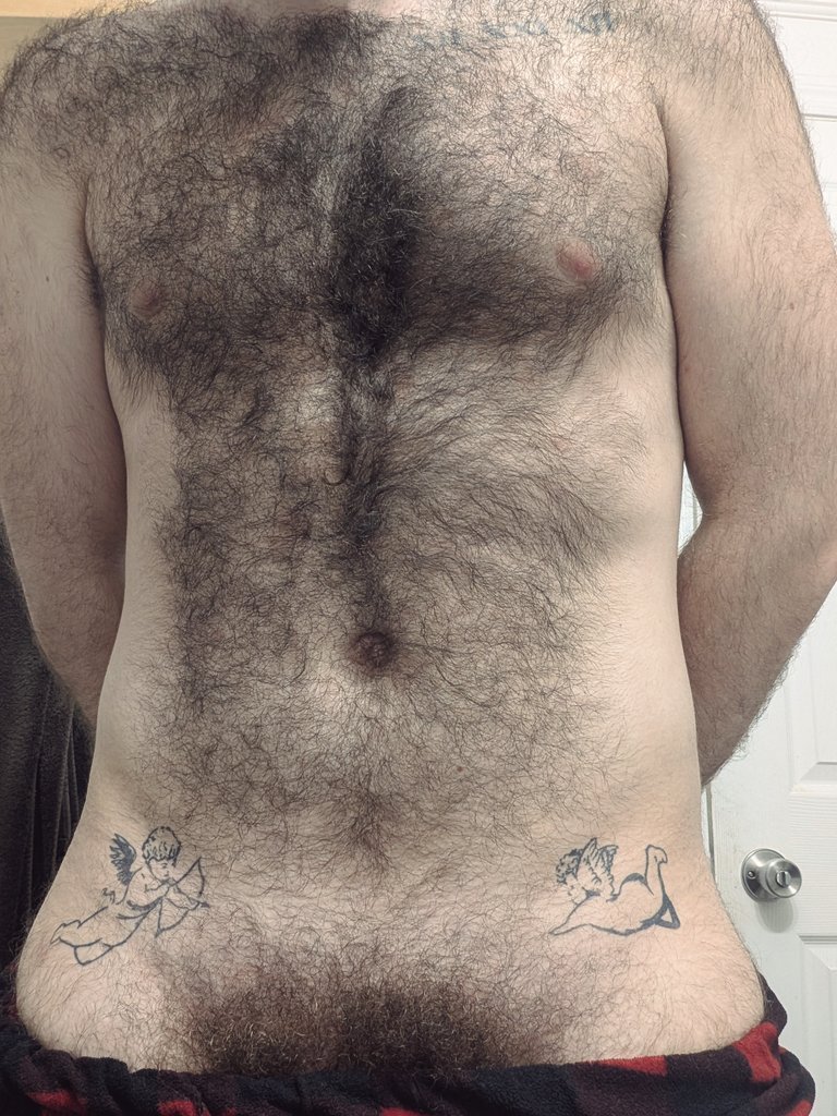 revopute_'s tweet photo. Bon dimanche 

#hairy
#furry https://t.co/lbJ8233G93