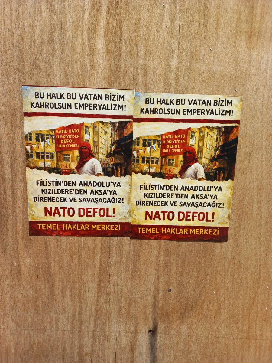 cayanbizim's tweet photo. BU MAHALLE BİZİM-ÇAYAN 
BU HALK BU VATAN BİZİM KAHROLSUN EMPERYALİZM! 100 sticker yapıldı 
@3tayadliaileler @Okmburasi @sariGazi0 @DevrimciiH6v @TemelHaklarYeni @kadikyHalkx7 https://t.co/MgUZSbq53q