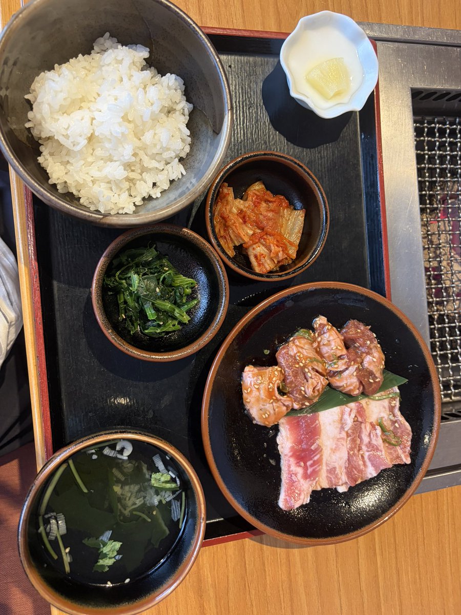 myu1177's tweet photo. 焼肉ランチ。 https://t.co/3YSpg0ckMT