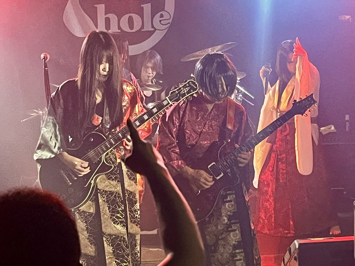 soundlive's tweet photo. 遅くなりましたが朱華羅座さん、月夜魅さんお疲れ様でした！
たっぷり充電させて頂きました！
我らも加速します！ https://t.co/bszAT2tkni