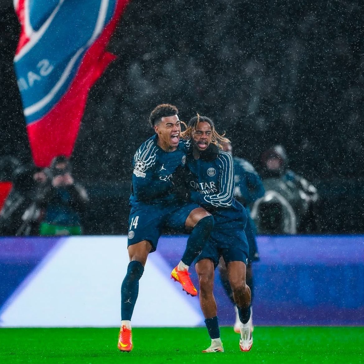 livsmayfield's tweet photo. mon duo💔💔💔💔💔💔💔💔💔💔 https://t.co/2cXwVhnxE5