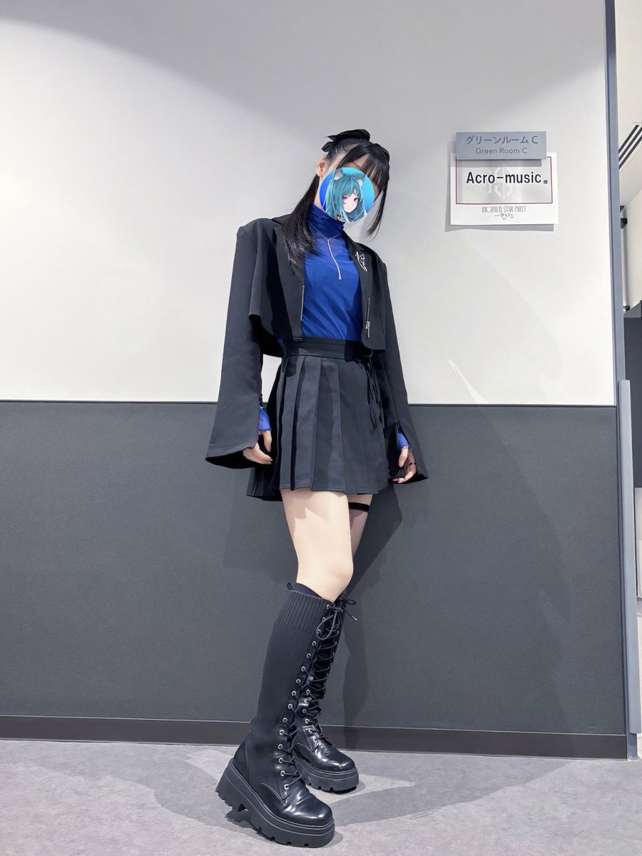 aomi_non's tweet photo. #HSPARTY2026 DAY2
ありがとうございました‼️
初めましての方も多い中で、
温かい眼差しとペンライトに背中を押されて、
#藍海のん らしく、思いきり歌うことができました。
あの景色をくれた皆様に、心から感謝です。
本当にありがとうございました…!!!!! https://t.co/bfmojzmmQI