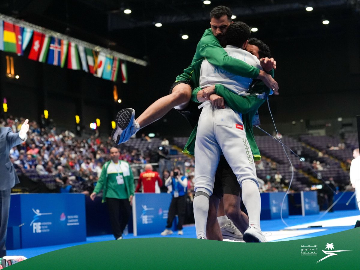 FencingKsa's tweet photo. فـرحة انجـاز و قصـة ميـداليـة 🤩

فوز ✅ فلافيو غيانوتي  لوكسمبورغ 🇱🇺 - دور الـ ٦٤
فوز ✅ هيومين جانق 🇰🇷 - دور الـ ٣٢
فوز ✅ سيموني مينكاريللي 🇮🇹 دور الـ ١٦
فوز ✅ كوكي كانو 🇯🇵 دور الـ ٨ ( بطل الاولمبياد)

ميـدالية بـرونزية تـاريخيـة 🥉🥉 https://t.co/Wj5Jk8RfGv