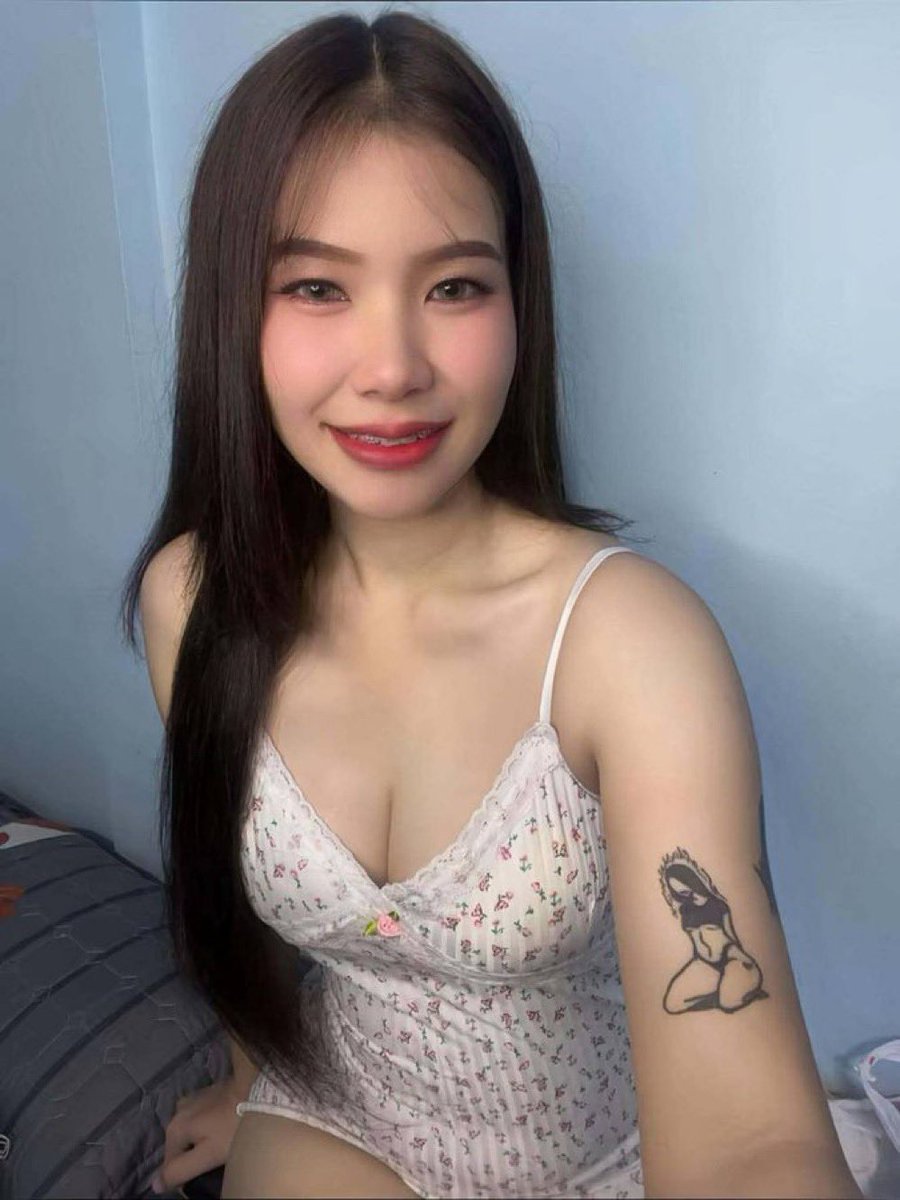 ncvpi834's tweet photo. ยังรับคอลอยู่นะค่ะ 🤤 เริ่มต้น150฿
คิวว่างคอลเสียว.🦋อยากเสร็จมาก🤤
ID: nnun23

#คอลเสียว #imgforลั่น #รับคอลเสียว                             
#imgforเงี่ยน  #คลอเสียว #รีลั่น https://t.co/77EgLO7XqD