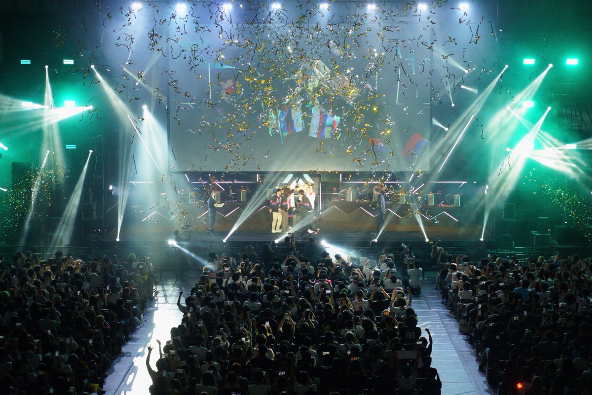 valesportscl_jp's tweet photo. VALORANT Challengers Japan 2026 Season Finals Offline

2日間、ご来場いただきありがとうございました🥰
皆さまの熱い応援と歓声が、最高のSeason Finalsをつくってくれました📣✨

会場で一緒にこの景色をつくっていただき、本当にありがとうございました！

#ChallengersJP #VCJ #VALORANT https://t.co/2VmdcjK54p