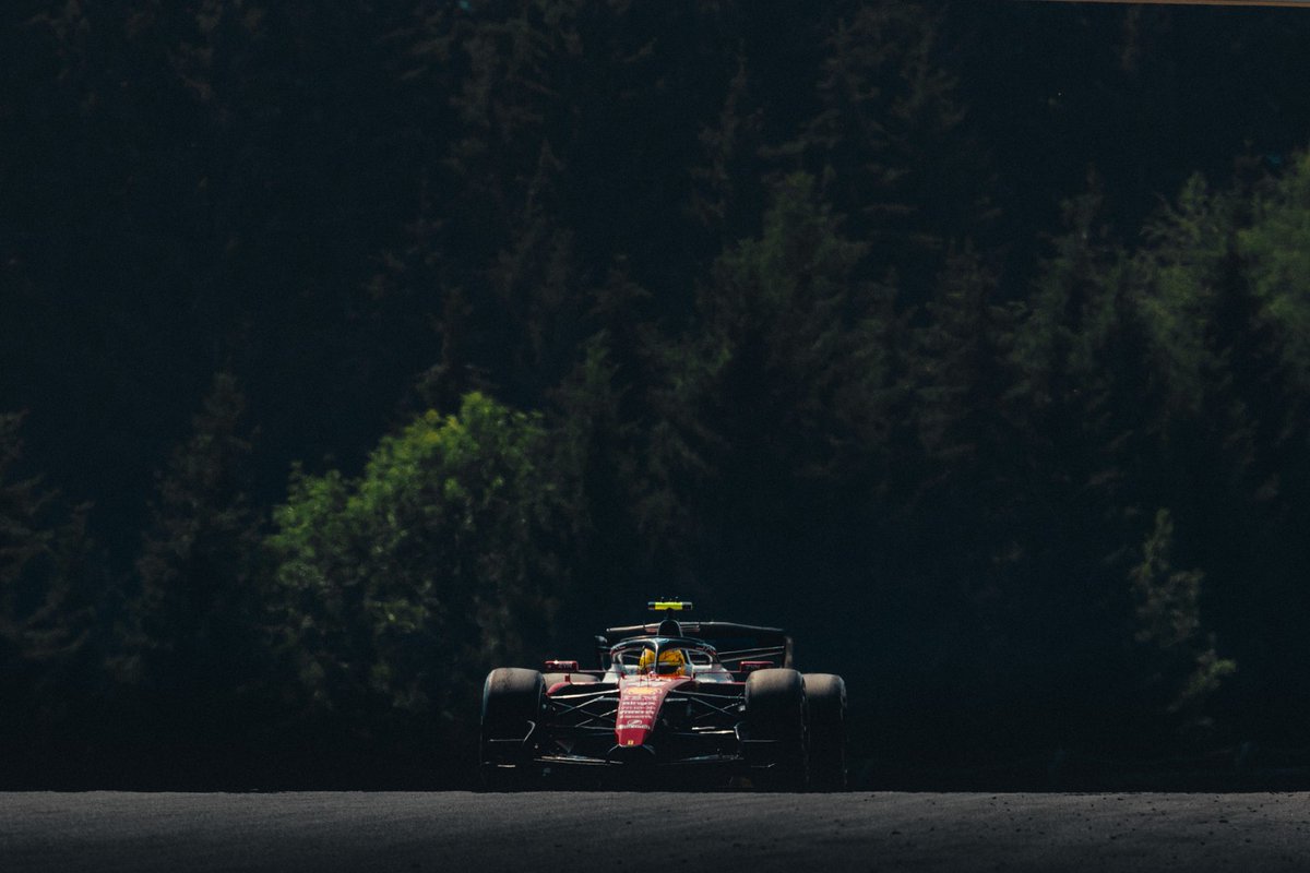 WallpaperF1st's tweet photo. Lewis Hamilton #44 • #F1 Desktop Wallpaper
📷 : @scuderiaferrari #BelgianGP https://t.co/j9B5UluMt4
