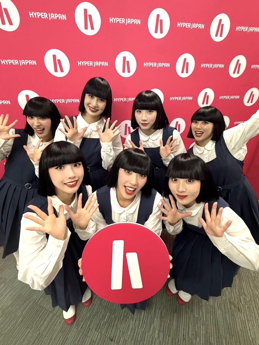 avantgardey_'s tweet photo. やっほー！Seiraです🙋🏻‍♀️

【HYPER JAPAN Festival 2026】in UK‼︎🇬🇧
1日目ありがとうございました🙇🏻‍♀️
私たちのパフォーマンスを観に、たくさんの方々が駆けつけてくださり、嬉しかったです❤️‍🔥

本日の出演情報✨
🗓️7/26（日）（UK time）
⏰16:30〜
📍Olympia, London

皆さんにお会いできるの楽しみにしています💞
Seira

Hey everyone! I'm Seira🙋🏻‍♀️

【HYPER JAPAN Festival 2026】in the UK‼︎🇬🇧

Thank you so much for Day 1🙇🏻‍♀️
We were so happy to see so many of you come and watch our performance❤️‍🔥

We're performing again today✨

🗓️July 26 (Sun) (UK time)
⏰4:30 PM
📍Olympia, London

We can't wait to see you all today💞
Seira

#avantgardey #アバンギャルディ