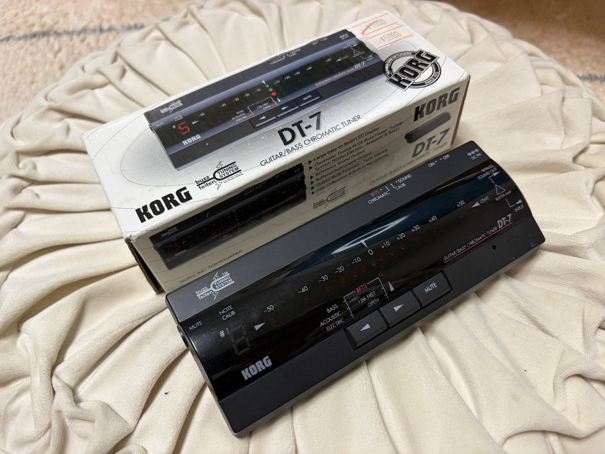 unoru's tweet photo. 5弦ベース買いに出かけたのに
チューナーだけ持って帰ってきた
まさかの2,000円 https://t.co/h2wTLXJJ7z