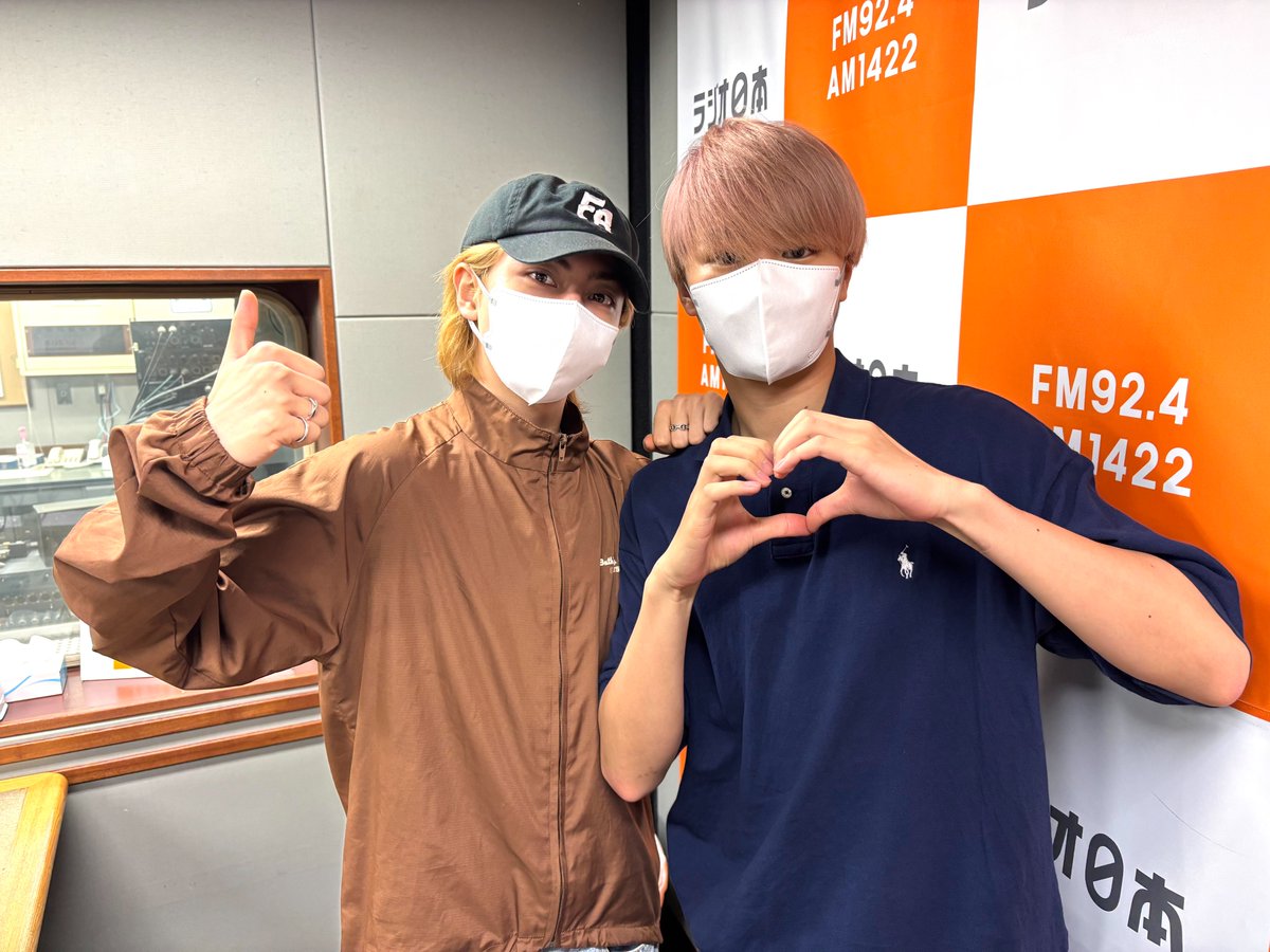 takaryo924's tweet photo. 「空人凌大のラジオの原因。」今夜の放送もはじまりました！
ぜひ #tr924 をつけて呟きながら番組をお楽しみください！
#大倉空人 #長野凌大 #原因は自分にある #ラジオ日本 
https://t.co/24rWNOIIM8 https://t.co/uCL9rvaydj