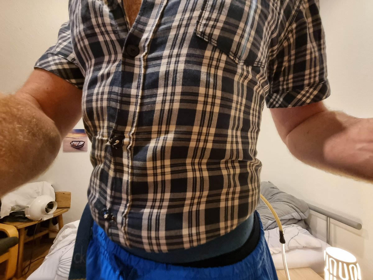 humanballoon22's tweet photo. #bellyinflation #airbelly #inflatedbelly #humanballoon #bigbelly https://t.co/ddB97yh0FC