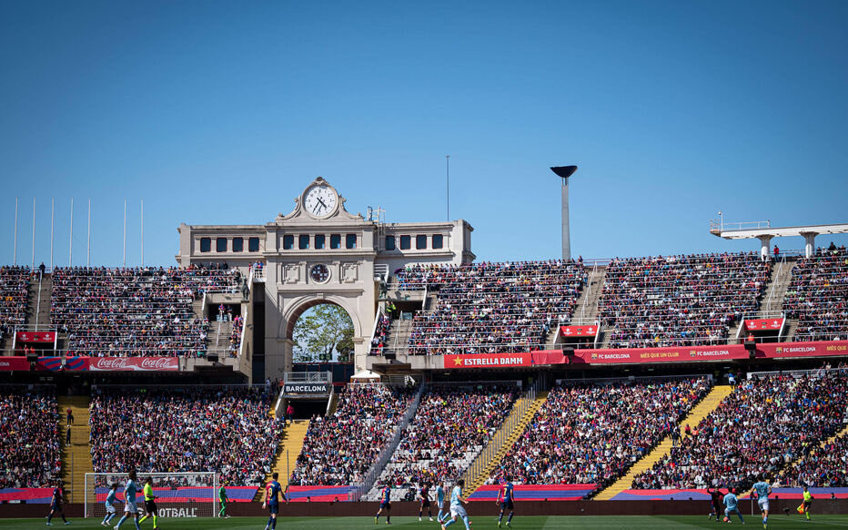 CorDelBarca_'s tweet photo. Barcelona powróci na Montjuïc w pierwszych miesiącach sezonu 2027/28, oczekując na instalację dachu nad stadionem Spotify Camp Nou.

Klub zarezerwował Montjuïc od początku następnego sezonu aż do grudnia.

 ℹ️ ARA https://t.co/3ZuF5gKZOK