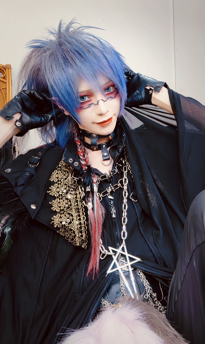 tsurugi_brain's tweet photo. バグサミ名古屋

ありがとうだよ

ほんまに楽しかった

見てくれた全アーティストのファンのお前たち

集まってくれたお前たち

また逢おうな！ https://t.co/dE0SJCRxZP