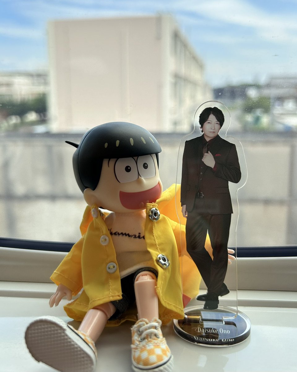 nendo_lov's tweet photo. 저번 신칸센에 엘빈 세바스찬 데리고 갔어서
이번에 쥬시만 델꾸와 
후지산이랑 예쁘게 찍어주려했는데

역광빔+날씨흐림으로 후지산 못봄 이슈로
사진 못건진게 슬퍼..

만약 다음에 타게되면
쥬시야 너 꼭 다시 데려와서 예쁘게 찍어줄게😭 https://t.co/rhKvjMPqmL