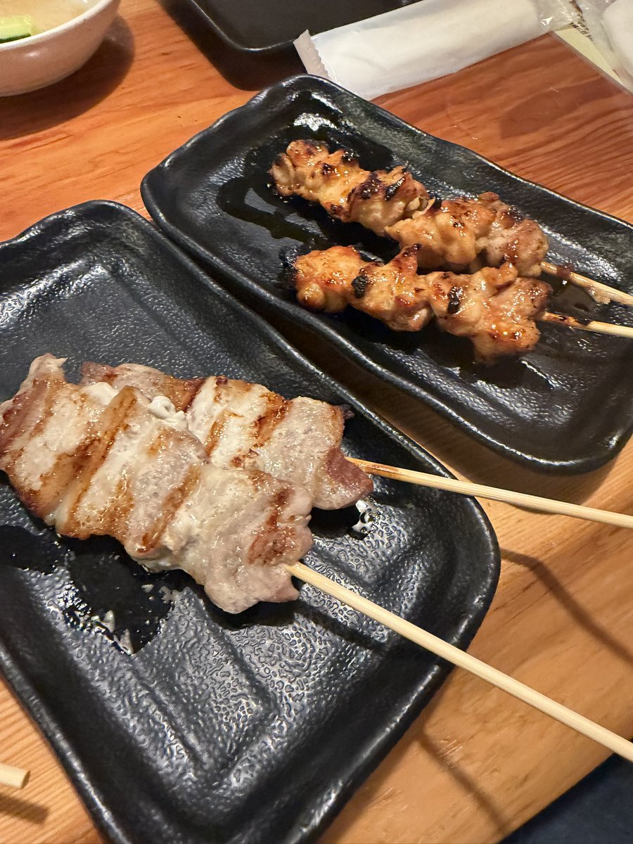 kirito176's tweet photo. 初鳥貴族 https://t.co/aFVnxmOp2L