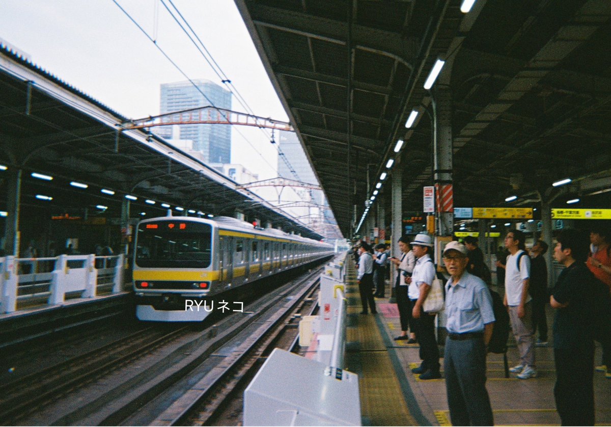 RYU_CAT_12's tweet photo. 写ルンですで撮り鉄してみた結果 https://t.co/Di8n9MDhKx