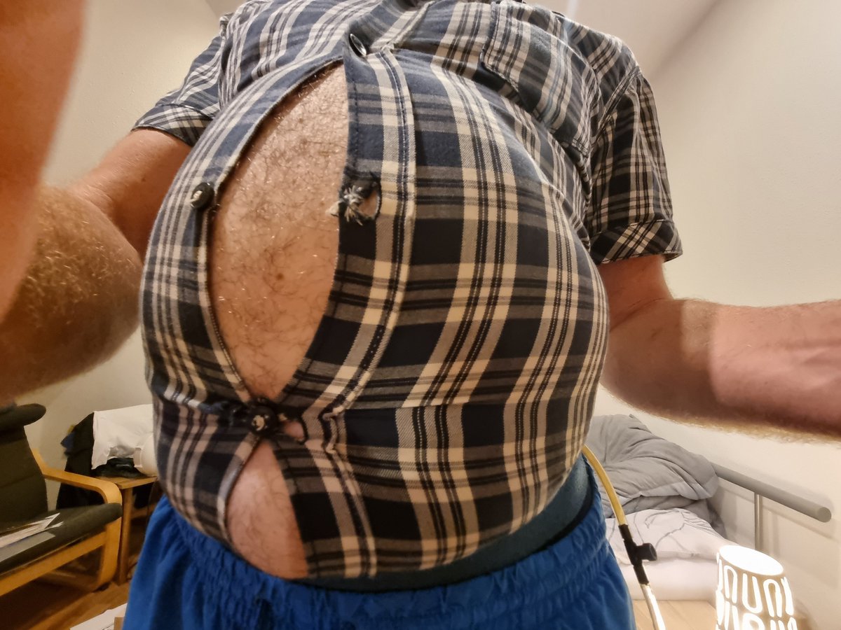 humanballoon22's tweet photo. #bellyinflation #airbelly #inflatedbelly #humanballoon #bigbelly https://t.co/ddB97yh0FC