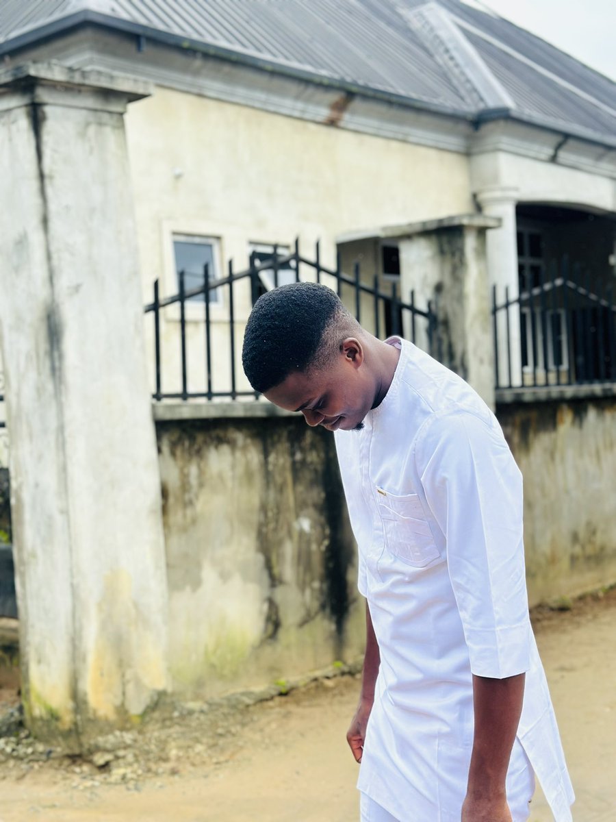 olabamidele2015's tweet photo. Hope you went to church? https://t.co/C3DrXPxLr5