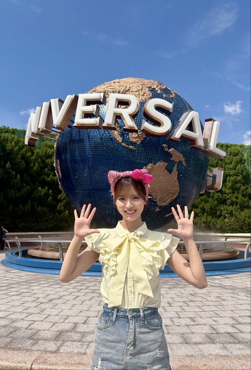 sakurazaka46's tweet photo. 明日7月27日(月)8:00〜
TBS「ラヴィット！」に

#中嶋優月 が
VTR出演いたします🐰✨

ぜひご覧ください🌸
#ラヴィット #櫻坂46
https://t.co/bXBG5GX5Yf https://t.co/KsHaDIvdlr