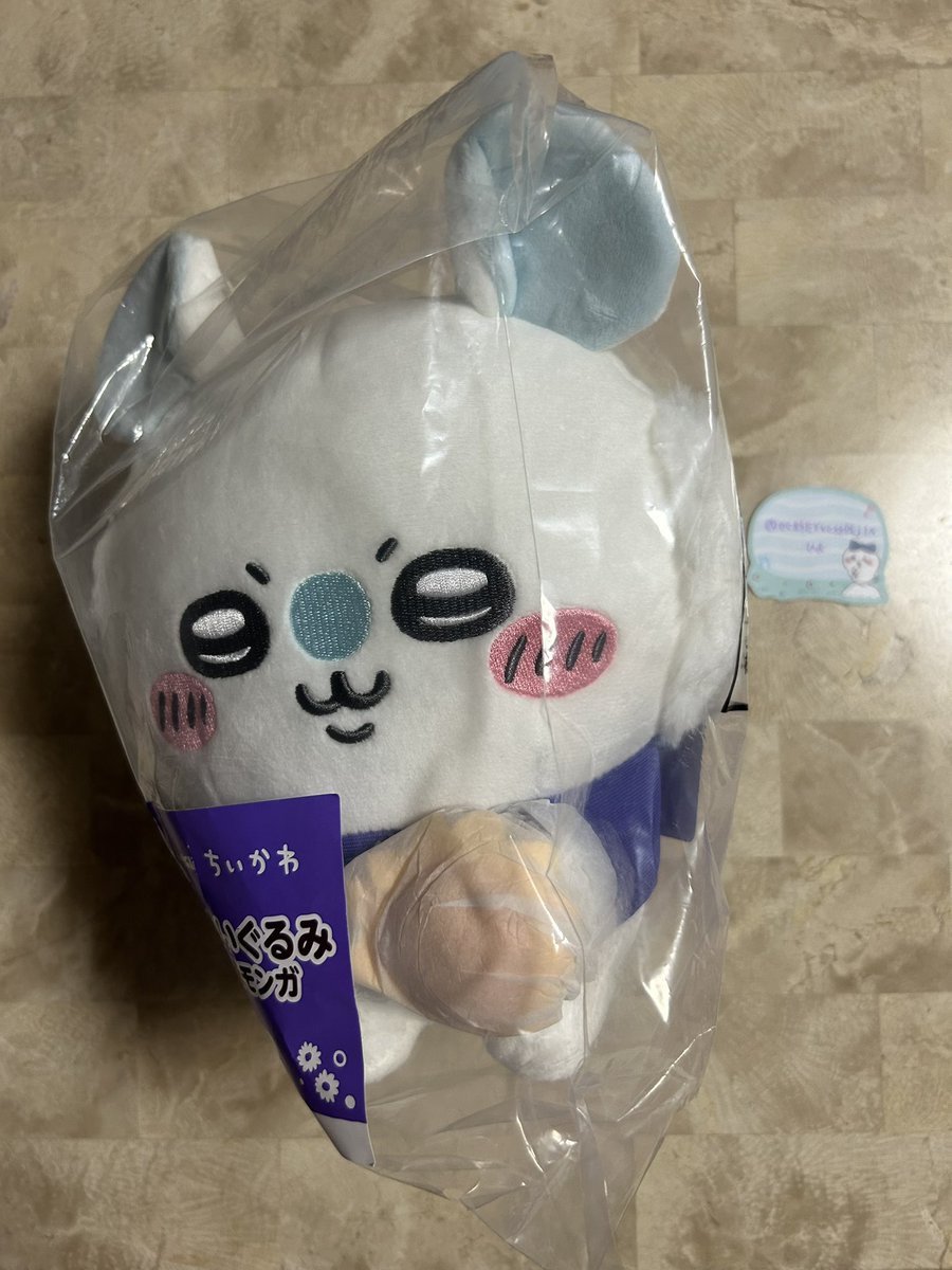 ec85EYvcssDLj1X's tweet photo. 【交換】ちいかわ エニマイくじ

【譲】　ぬいぐるみラッコ、モモンガ　

【求】　ポーチ(ちいかわ＆ハチワレ)

郵送交換または福岡市天神・博多駅・キャナル周辺での手渡し交換希望です。
検索からでもお気軽にお声かけください。
よろしくお願いいたします。 https://t.co/xJXBWkF8xJ